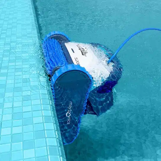 Dolphin S200 - Leisure Industries