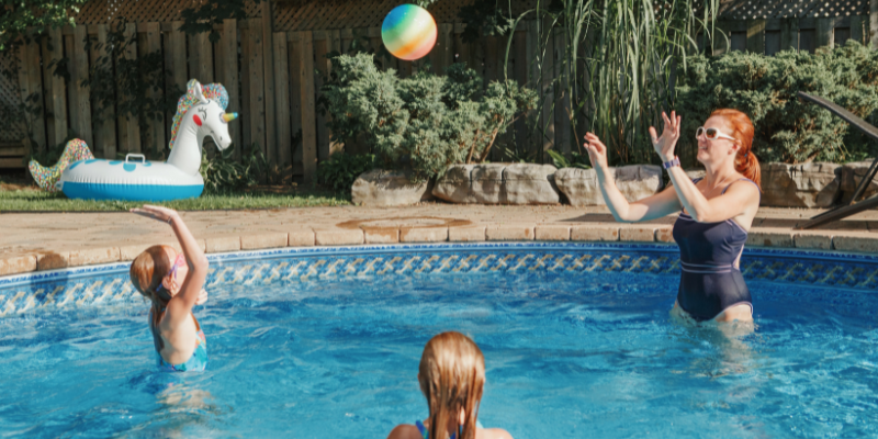 Small Backyard Pool 